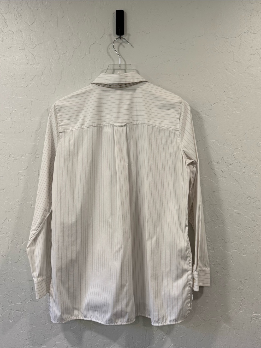 Lafayette 148 Pinstripe Button Down Untucked Size M - Picture 2 of 7